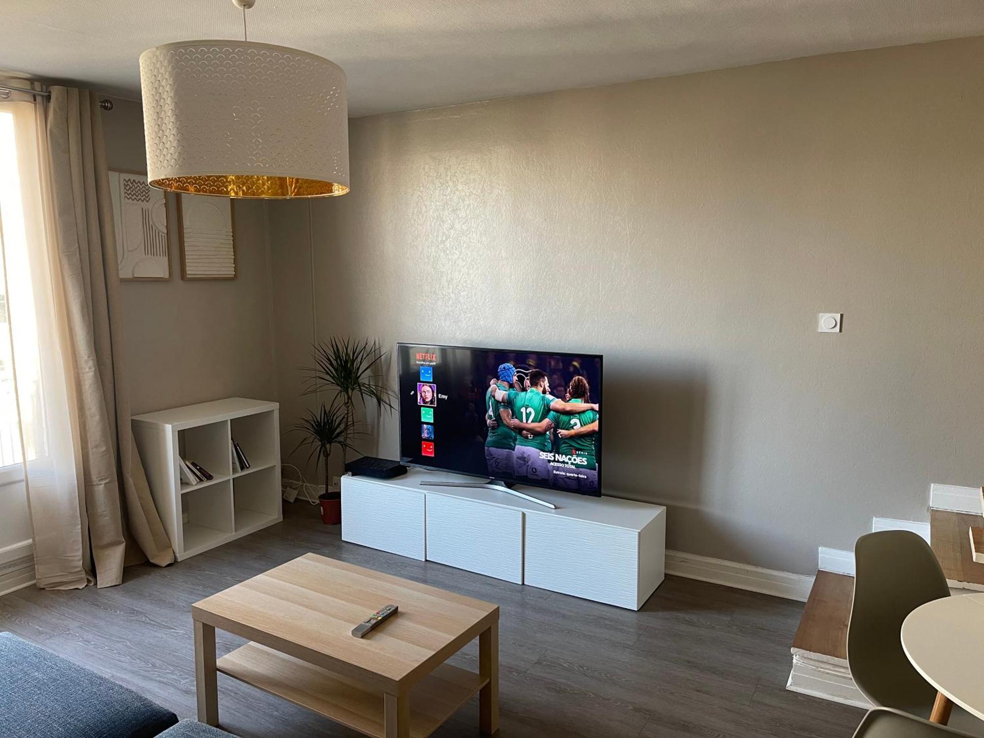 Appartement Magnifique Duplex Avec 2 Et Parking Gratuit Grenoble